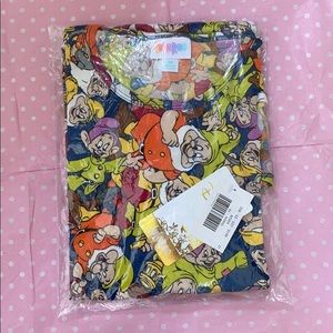 Snow White Seven Dwarves Shirt NWT!